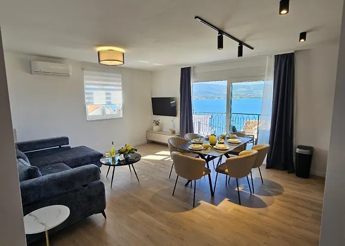 Luxury Nicole 2 Apartmán *