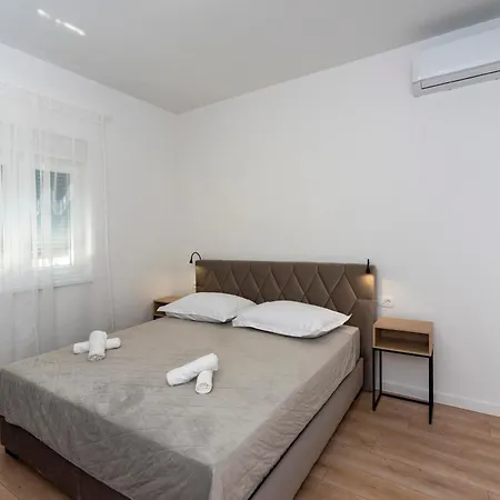 Luxury Nicole 2 Apartmán