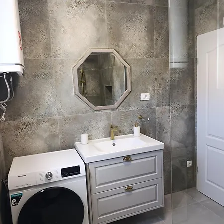 Apartment Luxury Nicole 2