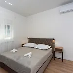 Luxury Nicole 2 Apartamento